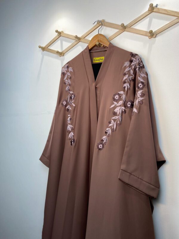 Zaura Abaya - Image 3