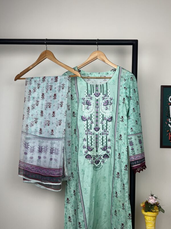 MINT - Image 2