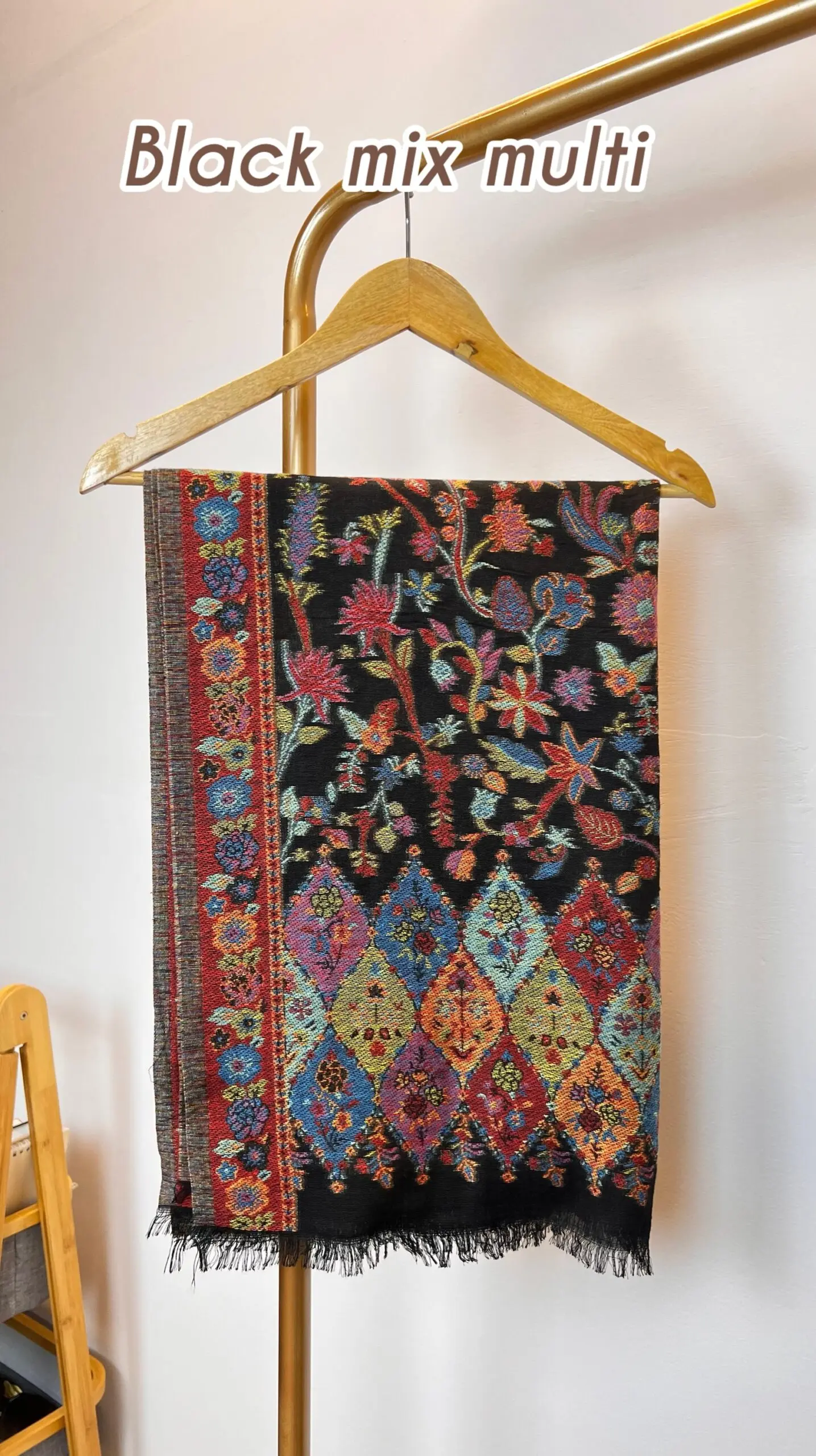 ✨ Qanitas Studio – Premium Pashmina Hijabs - Image 3