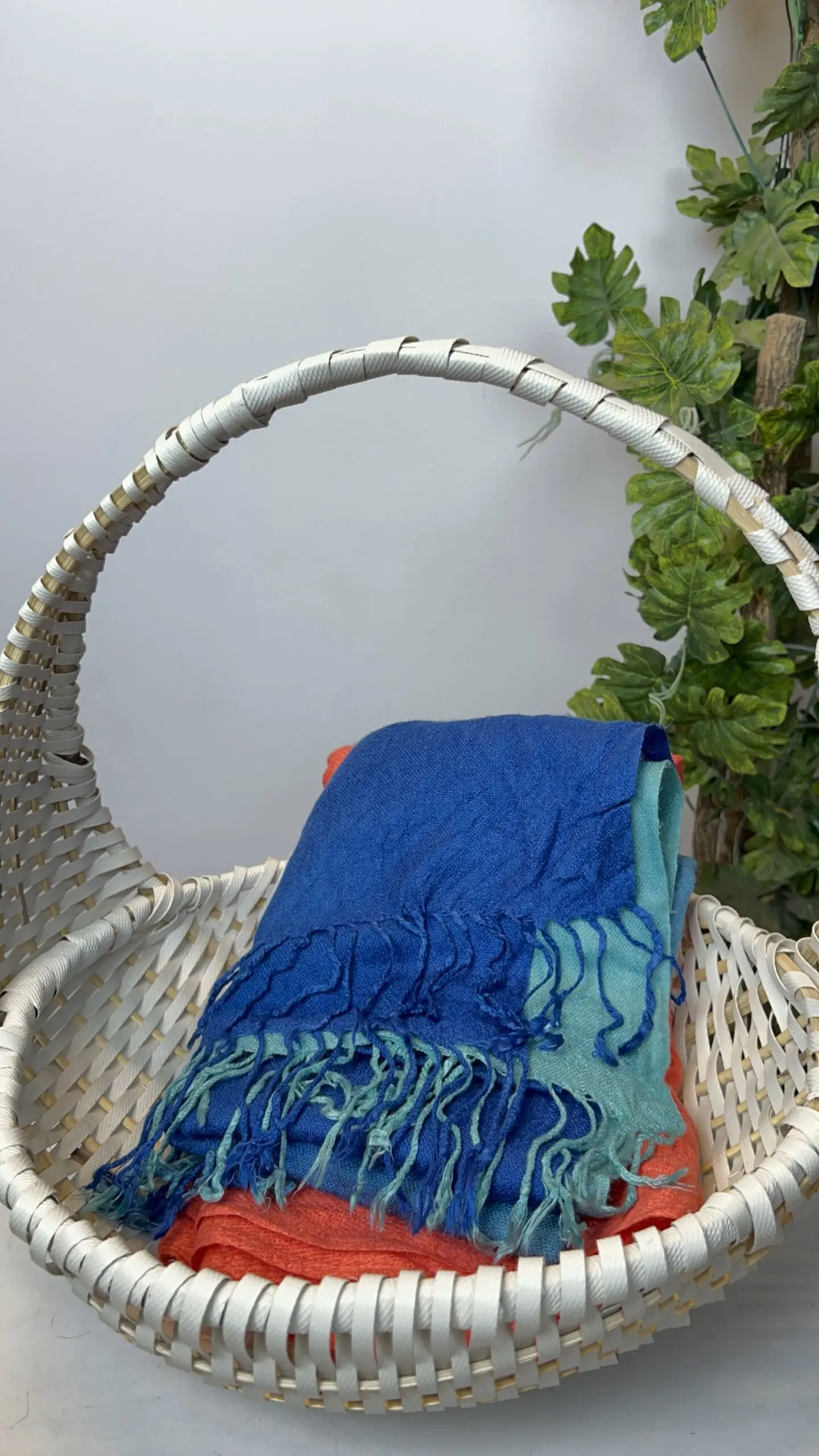 Qanitas woolen Scarf - Image 7