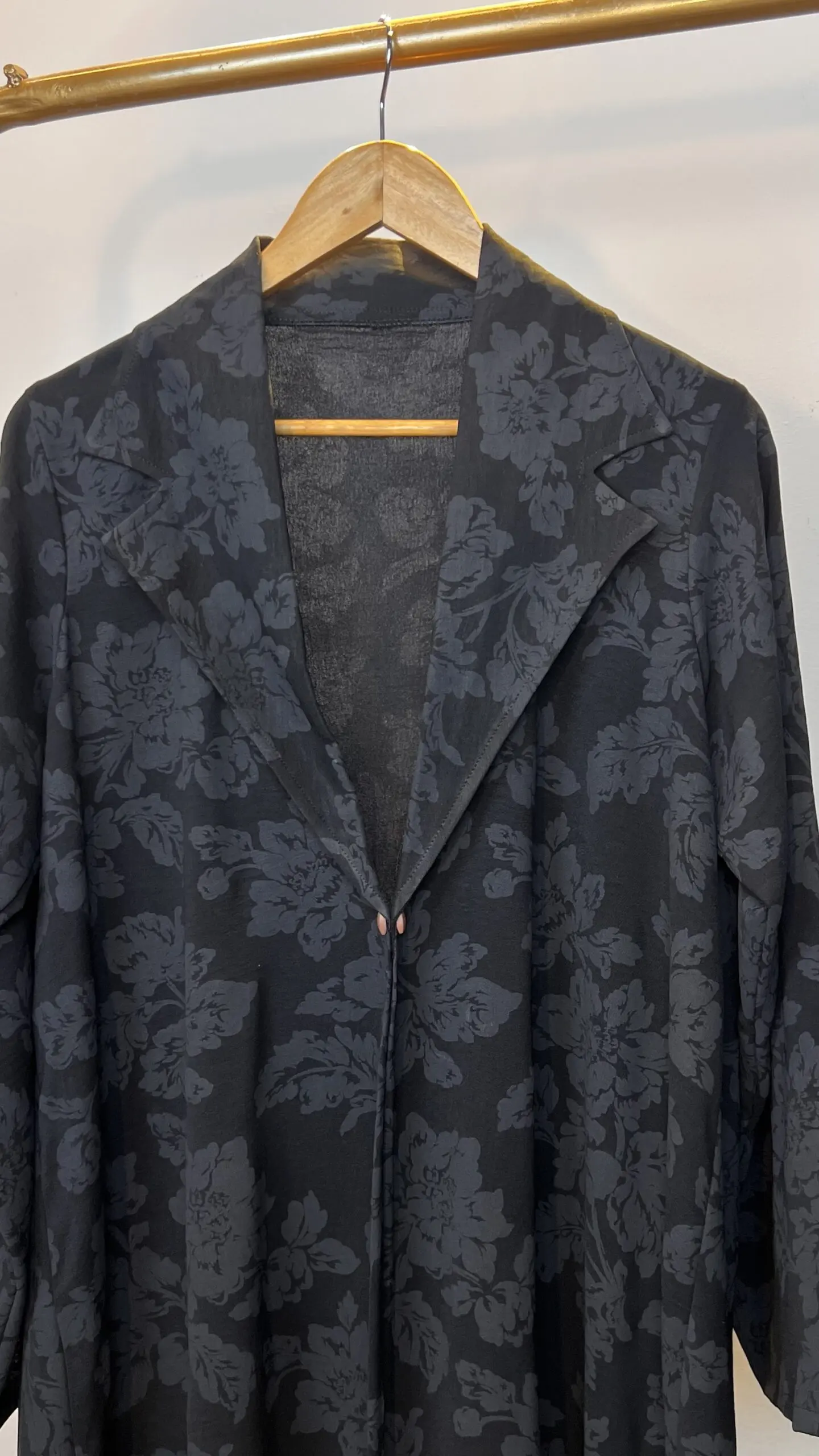 Qanitas Coat-Style Outerwear - Image 3