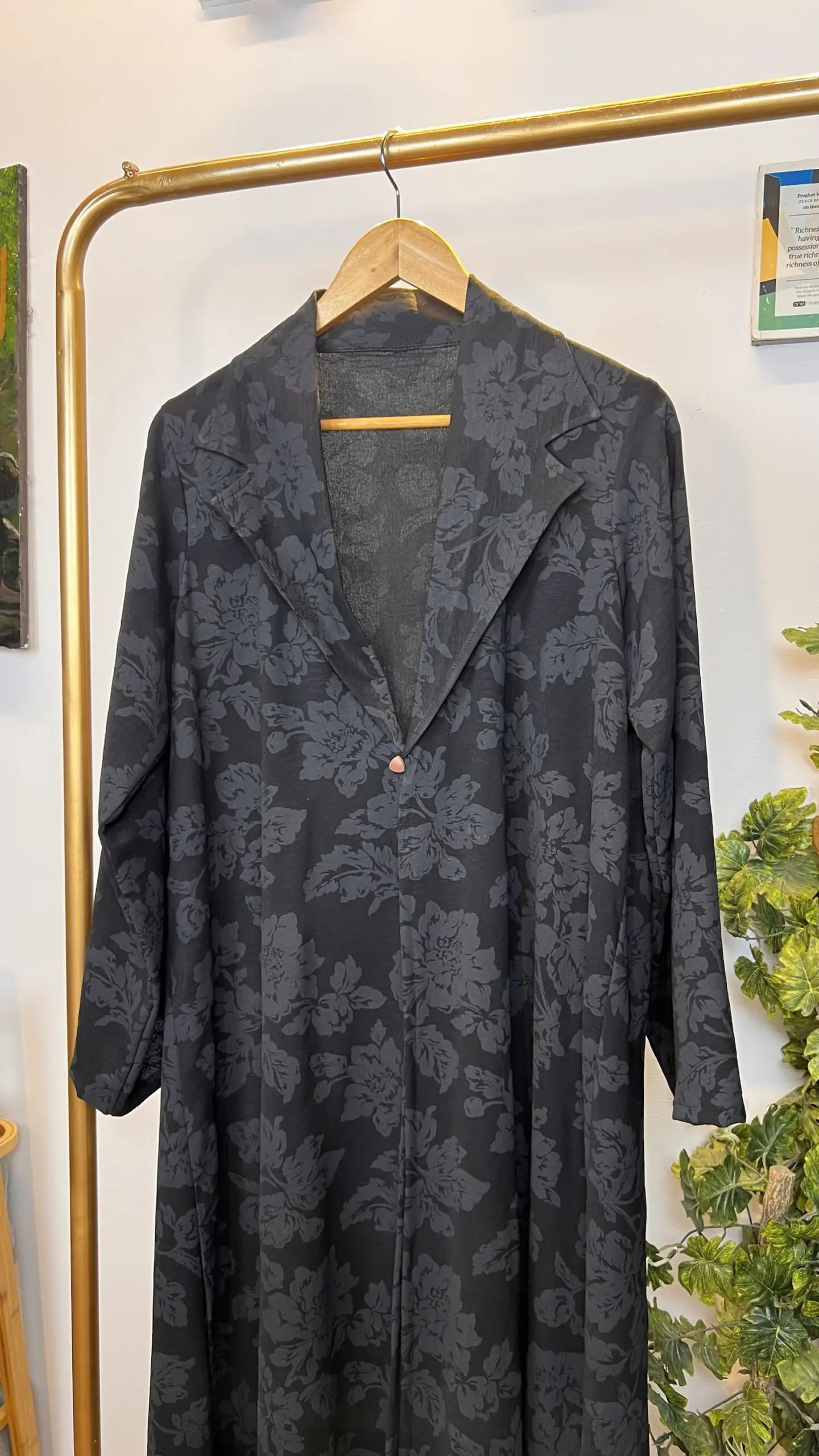 Qanitas Coat-Style Outerwear - Image 2